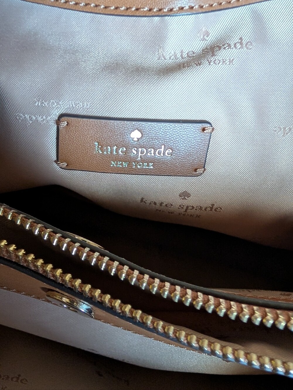 Kate Spade Dumpling π₯ Satchel π€ - Picture 6 of 9
